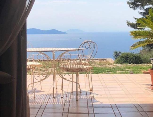 Stella D'Argento Panzió Porto Santo Stefano  Kültér fotó